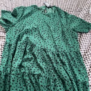 Boohoo Smudge Print Tiered Midi Dress